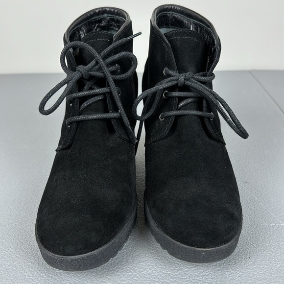 Aquatalia by Marvin K Cassie Suede Lace Up Wedge Bootie. Size 38. US 8. - Picture 4 of 13